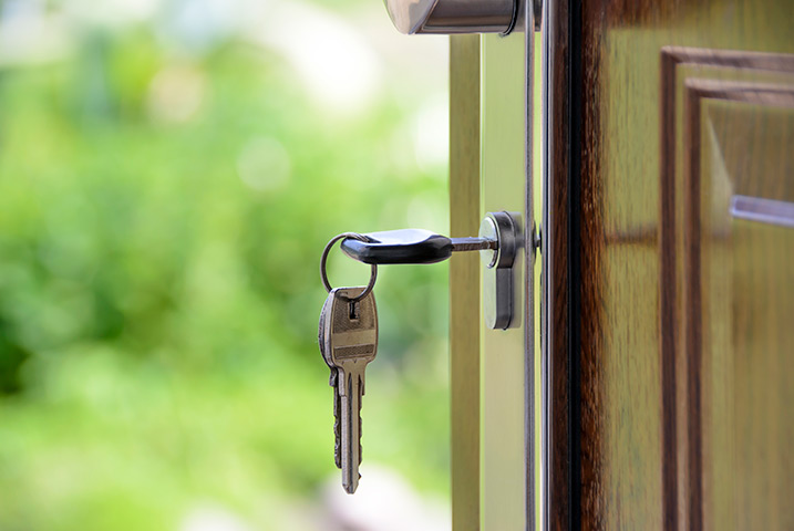 A2B Locks are able to provide local locksmiths in Irlam to repair your broken locks. 